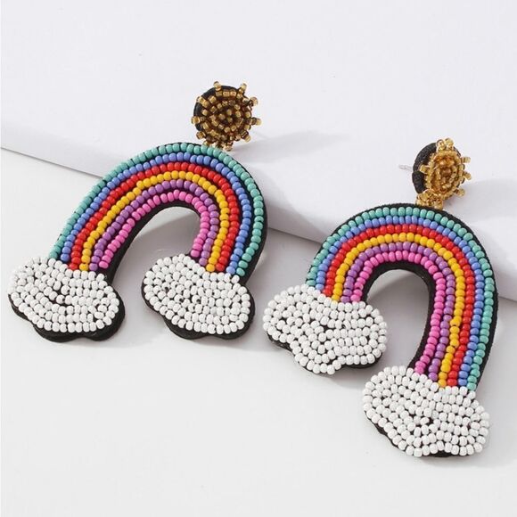 New RICEBEAD RAINBOW DANGLE EARRINGS - Picture 2 of 9